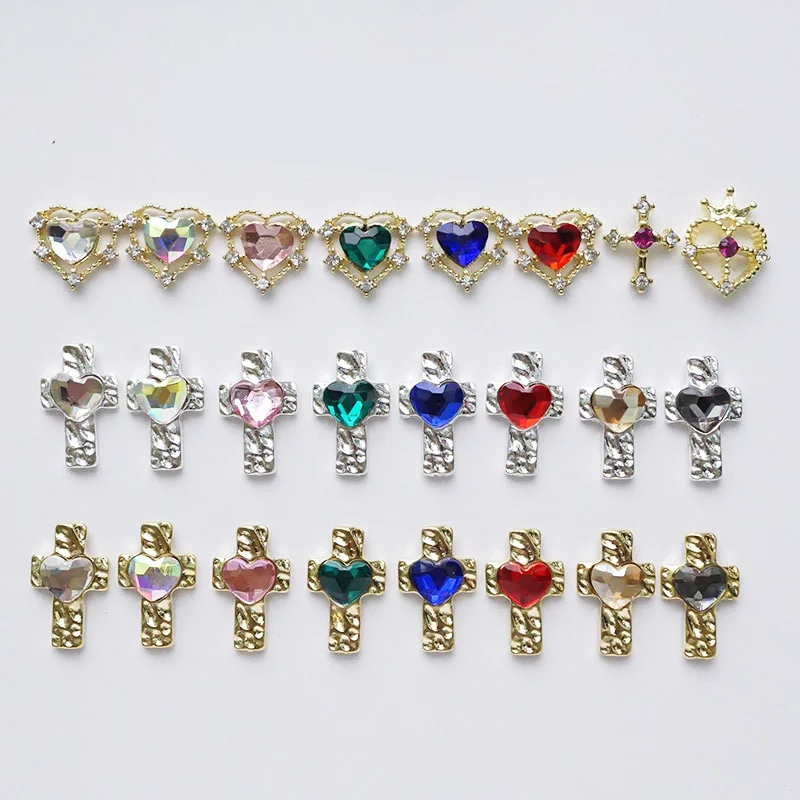 10 Ks Nail Art Doplňky Sailor Moon Série Ve Tvaru Srdce Kříž Kovová Dekorace Luxusní Nehty Kouzlo Drahokamy, Šperky0