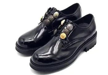 Nové příjezdu zvýšení derby boty muži módní ručně vyráběné krajky boty pro muže tlačítka svatební boty