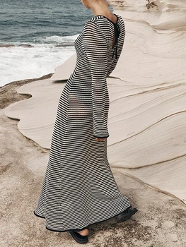 Ženy s Sexy Pletené Maxi Šaty s Mesh Duté-Out Design Stylový Prokládané Dlouhými Rukávy a Tie-Up Detail - Ideální pro Letní